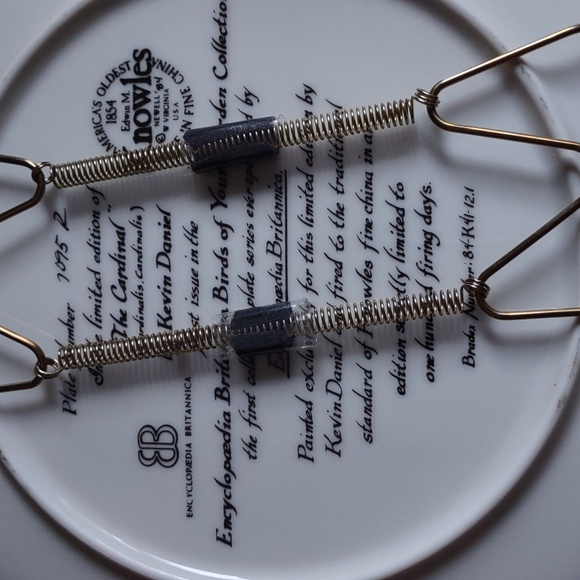 Vintage "The Cardinal" limited Edition by Kevin Daniel - Picture 3 of 3